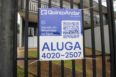 Casa para alugar com 70m², 2 quartos e 2 vagas