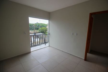 Casa para alugar com 70m², 2 quartos e 2 vagas