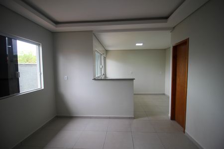 Casa para alugar com 70m², 2 quartos e 2 vagas