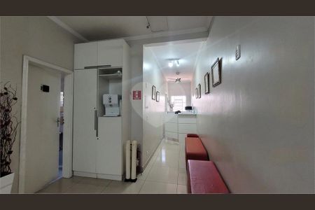 Casa à venda com 448m², 4 quartos e 4 vagas
