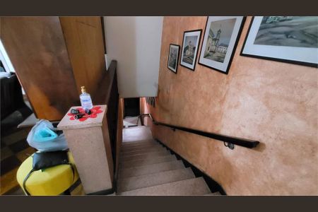 Casa à venda com 448m², 4 quartos e 4 vagas
