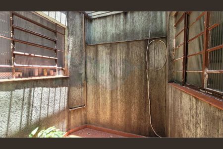 Casa à venda com 448m², 4 quartos e 4 vagas