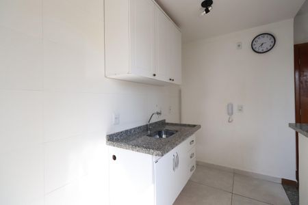 Apartamento para alugar com 50m², 2 quartos e sem vagaCozinha e Área de Serviço