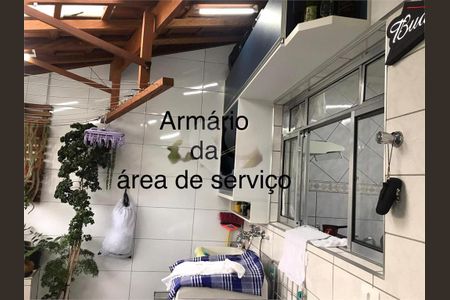 Casa à venda com 130m², 3 quartos e 2 vagas