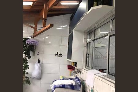 Casa à venda com 130m², 3 quartos e 2 vagas
