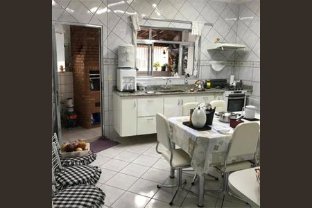 Casa à venda com 130m², 3 quartos e 2 vagas