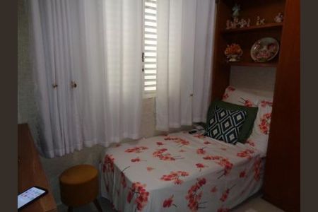 DORMITORIO de casa à venda com 3 quartos, 150m² em Cipava, Osasco