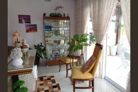 SALA de casa à venda com 3 quartos, 150m² em Cipava, Osasco