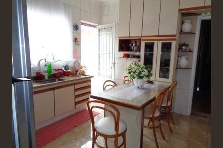 COZINHA de casa à venda com 3 quartos, 150m² em Cipava, Osasco