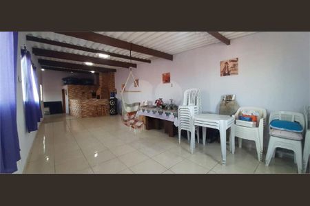 Casa à venda com 4 quartos, 230m² em Chácara Santana, São Paulo