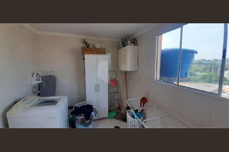 Casa à venda com 230m², 4 quartos e 2 vagas