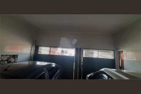 Casa à venda com 230m², 4 quartos e 2 vagas