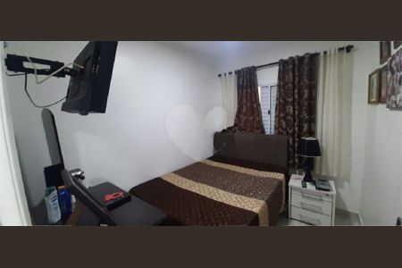 Casa à venda com 4 quartos, 230m² em Chácara Santana, São Paulo