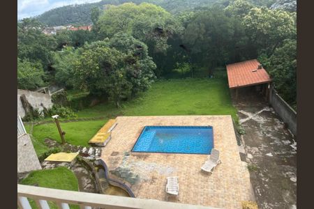 Casa à venda com 3 quartos, 160m² em Cristal Park, Barueri