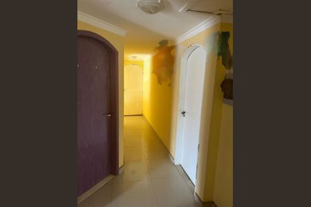 Casa à venda com 3 quartos, 160m² em Cristal Park, Barueri