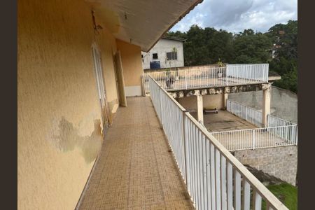 Casa à venda com 3 quartos, 160m² em Cristal Park, Barueri
