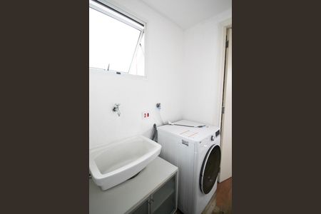 Apartamento para alugar com 110m², 1 quarto e 2 vagas Apartamento para alugar com 110m², 1 quarto e 2 vagasÁrea de Serviço