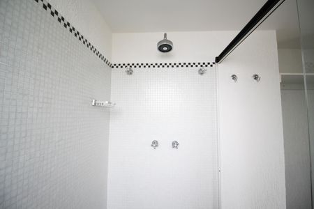 Apartamento para alugar com 110m², 1 quarto e 2 vagas Apartamento para alugar com 110m², 1 quarto e 2 vagasBanheiro da Suíte 1