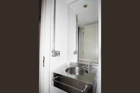 Apartamento para alugar com 110m², 1 quarto e 2 vagas Apartamento para alugar com 110m², 1 quarto e 2 vagasLavabo