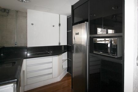 Apartamento para alugar com 110m², 1 quarto e 2 vagas Apartamento para alugar com 110m², 1 quarto e 2 vagasCozinha