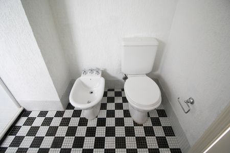Apartamento para alugar com 110m², 1 quarto e 2 vagas Apartamento para alugar com 110m², 1 quarto e 2 vagasBanheiro da Suíte 1