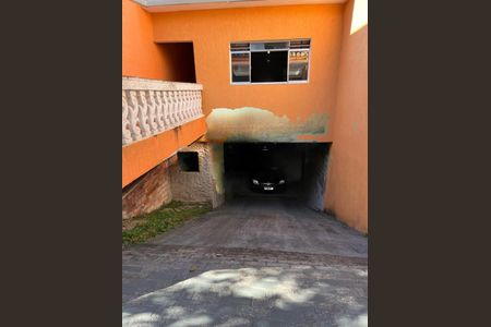 Casa à venda com 125m², 3 quartos e 6 vagas
