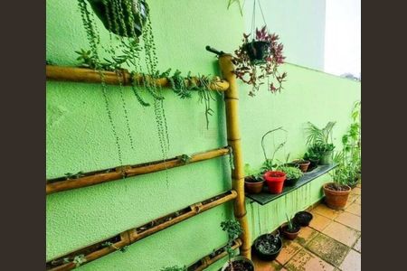 Casa à venda com 3 quartos, 110m² em Jardim Monte Alegre, São Paulo