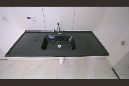 Apartamento para alugar com 38m², 2 quartos e sem vaga