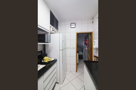 Apartamento à venda com 68m², 2 quartos e 1 vagaCozinha 