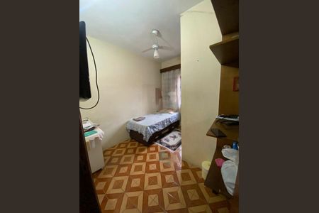Casa à venda com 3 quartos, 180m² em Parque Ipe, São Paulo