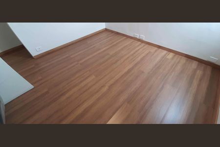 Apartamento à venda com 58m², 2 quartos e 1 vaga