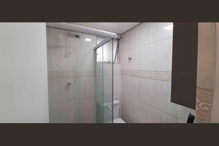 Apartamento à venda com 58m², 2 quartos e 1 vaga Apartamento à venda com 58m², 2 quartos e 1 vagaBanheiro