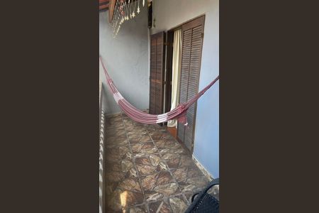 Casa à venda com 70m², 3 quartos e 2 vagas Casa à venda com 70m², 3 quartos e 2 vagasÁrea externa