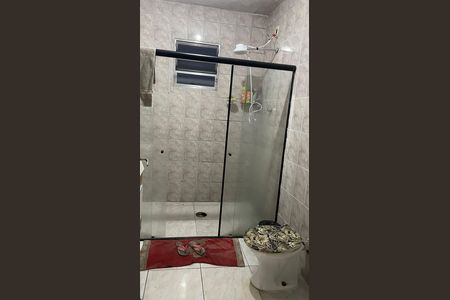 Casa à venda com 70m², 3 quartos e 2 vagas Casa à venda com 70m², 3 quartos e 2 vagasBanheiro