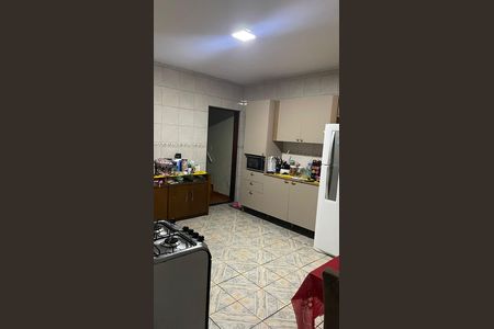 Casa à venda com 70m², 3 quartos e 2 vagas Casa à venda com 70m², 3 quartos e 2 vagasCozinha