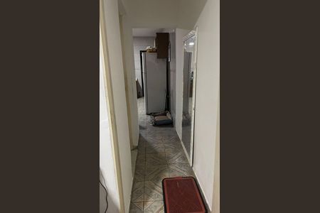 Casa à venda com 70m², 3 quartos e 2 vagas Casa à venda com 70m², 3 quartos e 2 vagasCorredor
