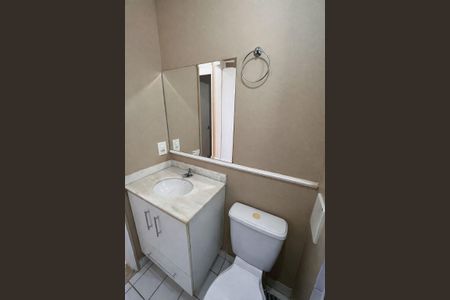 Banheiro de apartamento para alugar com 2 quartos, 63m² em Vila Sao Francisco, Hortolândia