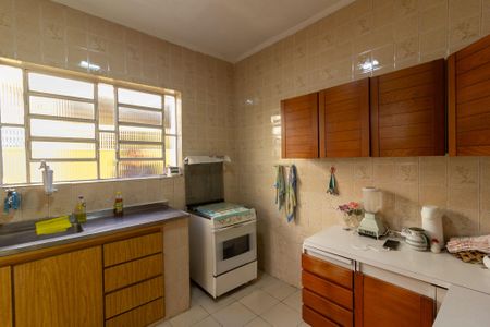 Casa à venda com 229m², 2 quartos e 4 vagas Casa à venda com 229m², 2 quartos e 4 vagasCozinha