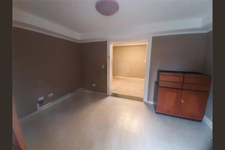 Casa à venda com 3 quartos, 120m² em Água Fria, São Paulo