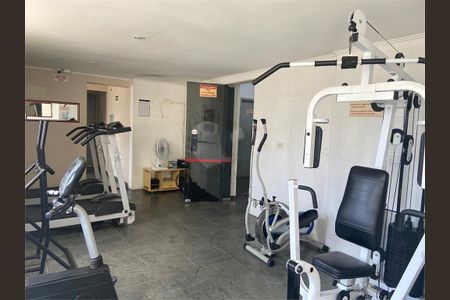 Apartamento à venda com 38m², 1 quarto e 1 vaga