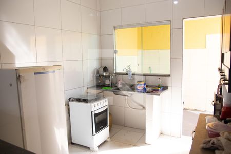 Casa para alugar com 380m², 3 quartos e 2 vagas Casa para alugar com 380m², 3 quartos e 2 vagasCozinha