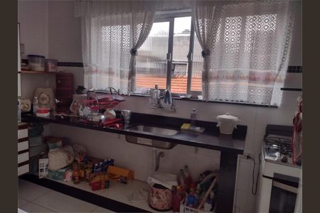 Casa à venda com 3 quartos, 200m² em Vila Medeiros, São Paulo