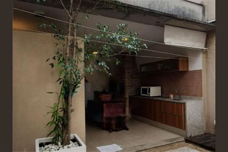 Casa à venda com 2 quartos, 130m² em Jardim São Paulo, São Paulo