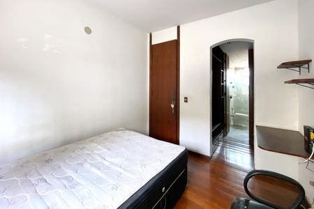 Suite de apartamento para alugar com 3 quartos, 110m² em São Lucas, Belo Horizonte