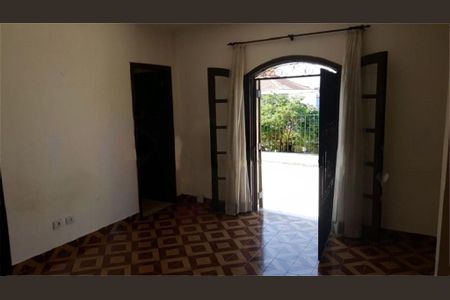 Casa à venda com 4 quartos, 300m² em Vila Medeiros, São Paulo