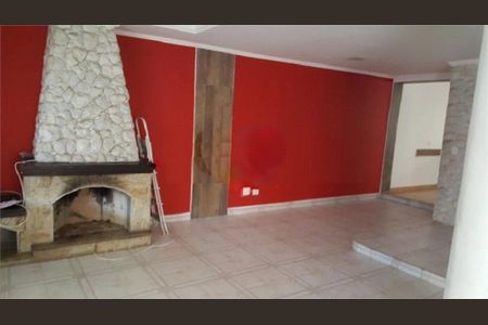 Casa à venda com 4 quartos, 300m² em Vila Medeiros, São Paulo