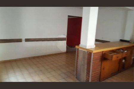 Casa à venda com 4 quartos, 300m² em Vila Medeiros, São Paulo