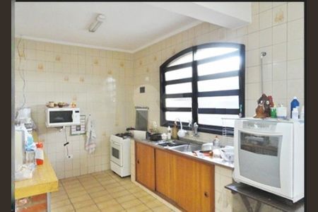 Casa à venda com 4 quartos, 300m² em Vila Medeiros, São Paulo