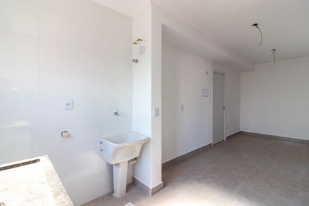 Apartamento para alugar com 38m², 2 quartos e sem vaga Apartamento para alugar com 38m², 2 quartos e sem vagaCozinha e Área de Serviço