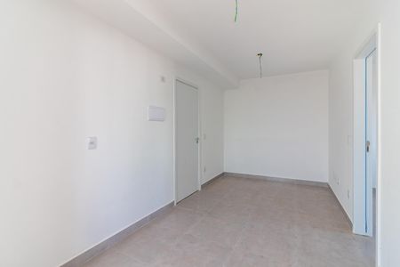 Apartamento para alugar com 38m², 2 quartos e sem vaga Apartamento para alugar com 38m², 2 quartos e sem vagaSala